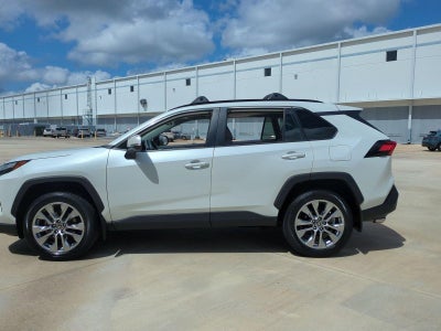 2024 Toyota RAV4 XLE Premium FWD (Natl)