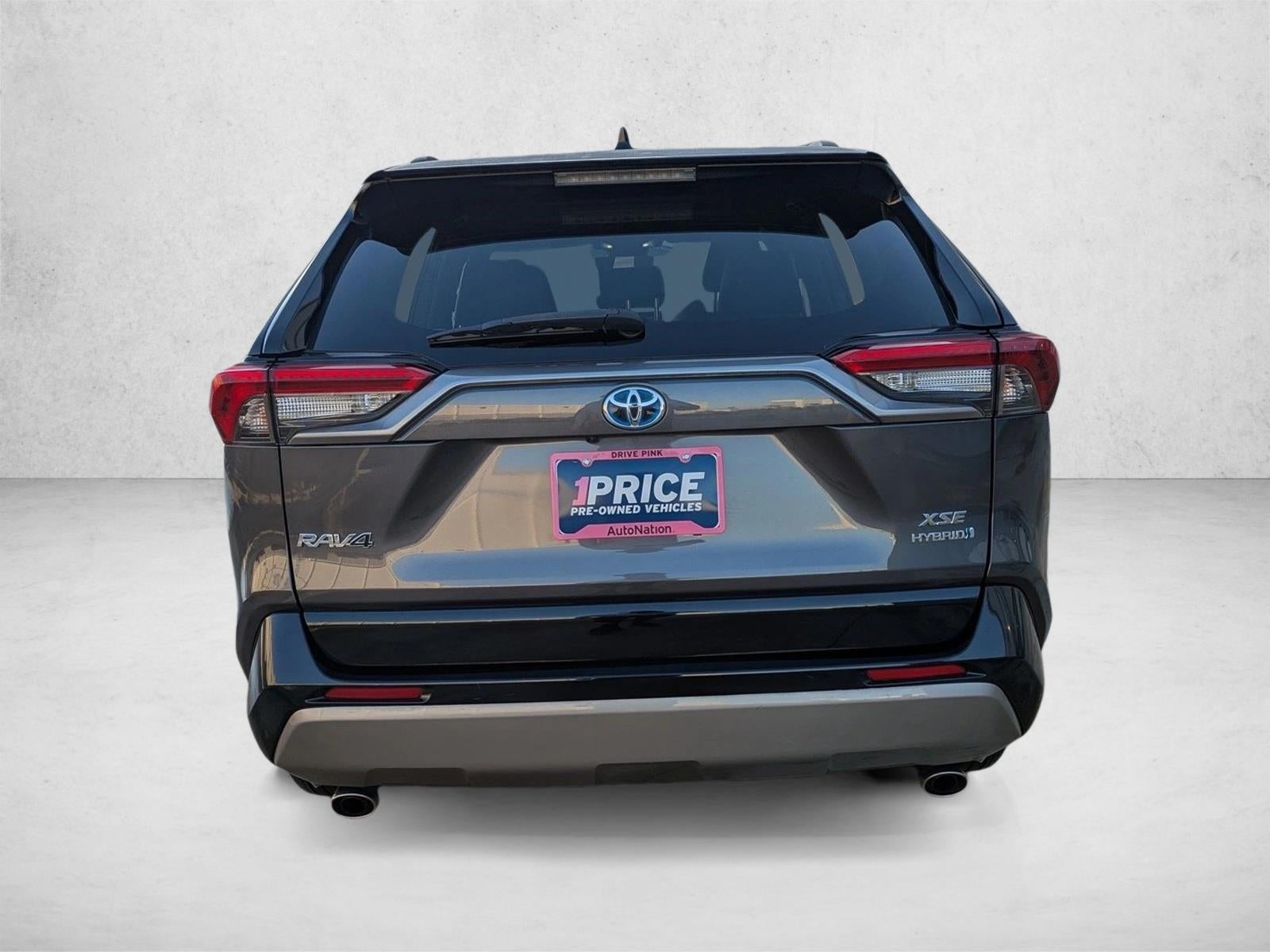 2022 Toyota RAV4 Hybrid XSE AWD (Natl)