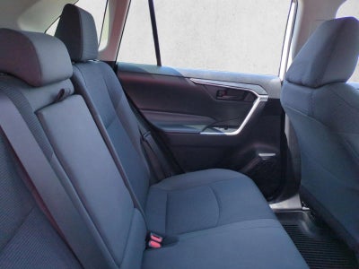 2019 Toyota RAV4 LE FWD (GS)