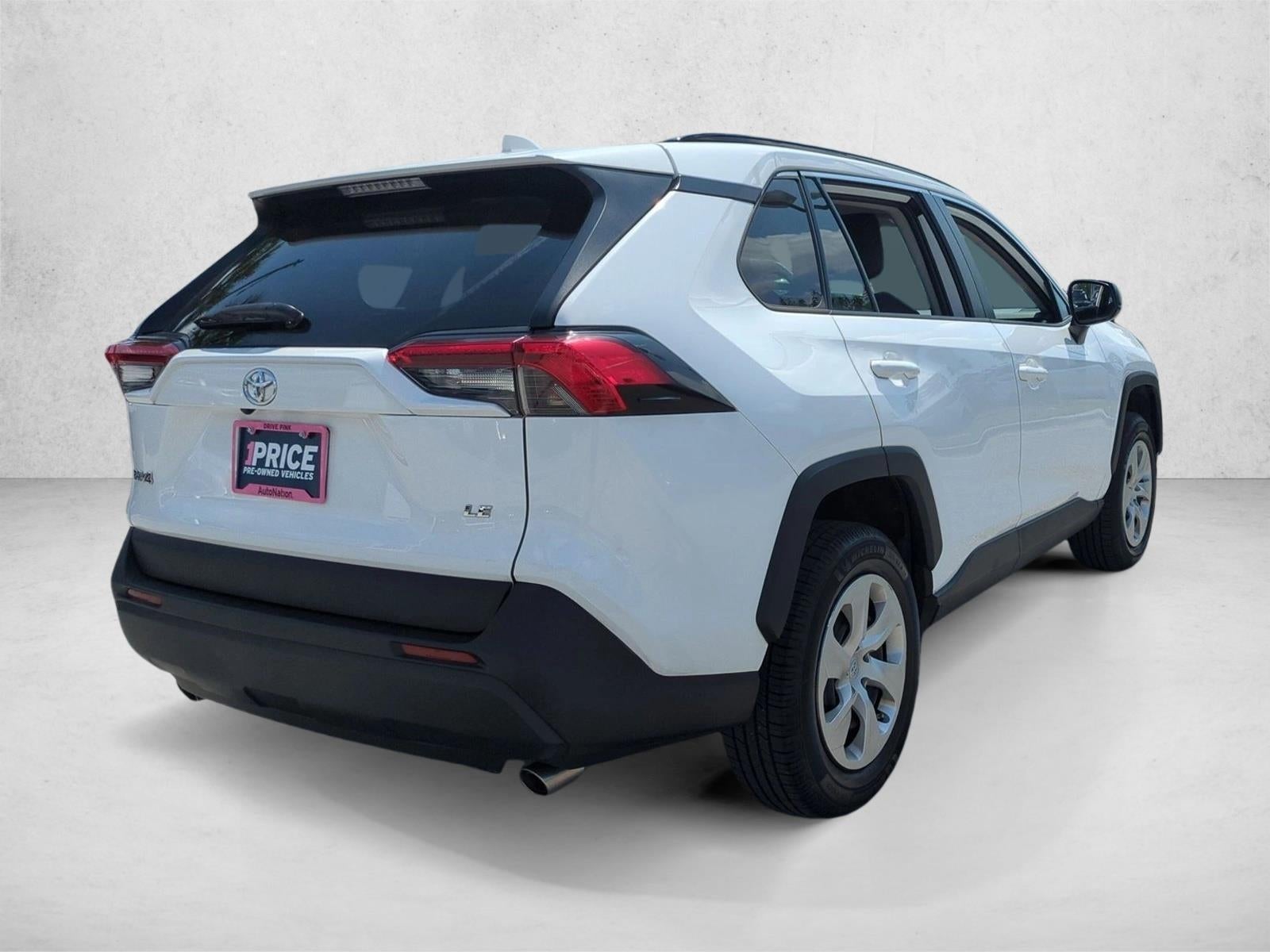 2019 Toyota RAV4 LE FWD (GS)