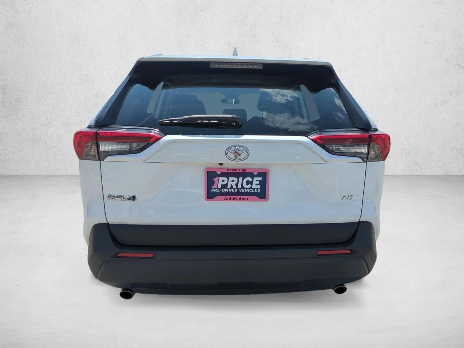 2019 Toyota RAV4 LE FWD (GS)