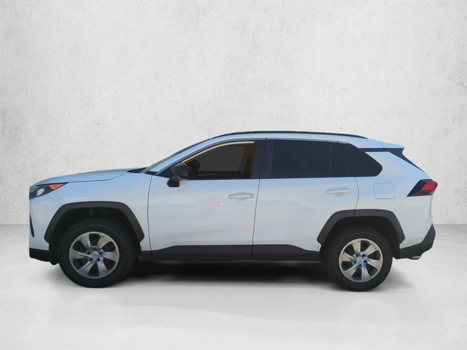 2021 Toyota RAV4 LE FWD (GS)