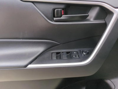 2022 Toyota RAV4 LE FWD (GS)