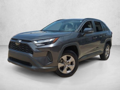 2023 Toyota RAV4 XLE FWD (GS)