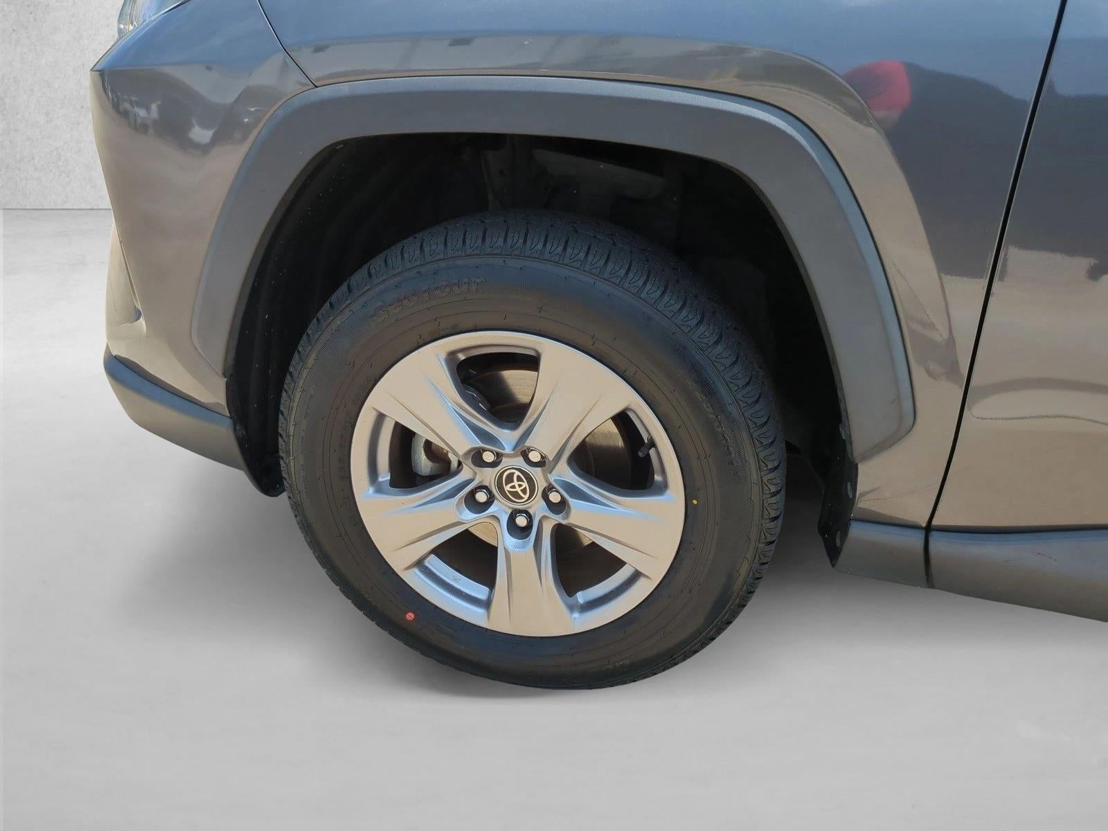 2023 Toyota RAV4 XLE FWD (GS)