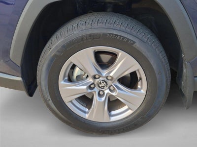 2025 Toyota RAV4 XLE FWD (GS)