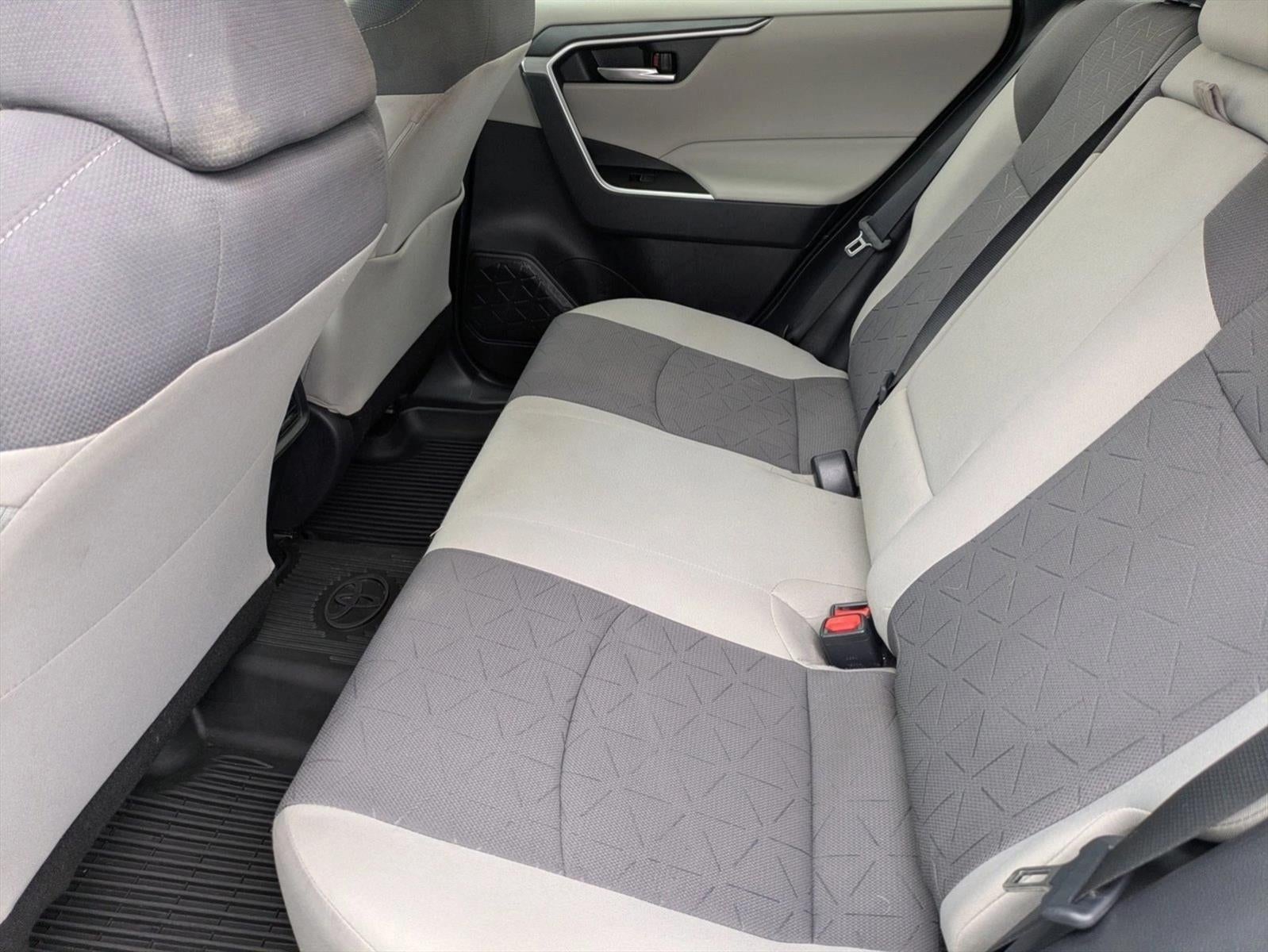2024 Toyota RAV4 XLE FWD (GS)