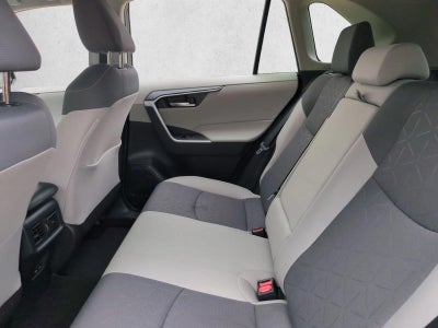2024 Toyota RAV4 XLE FWD (Natl)