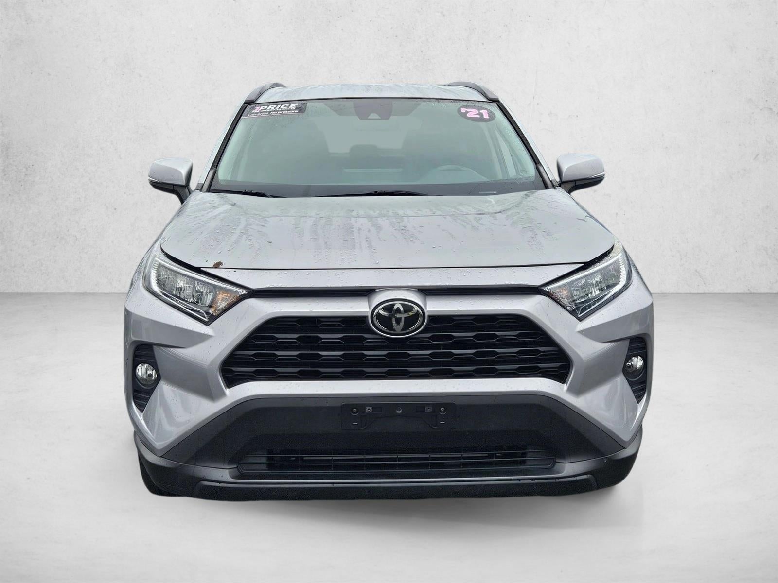2021 Toyota RAV4 XLE FWD (GS)