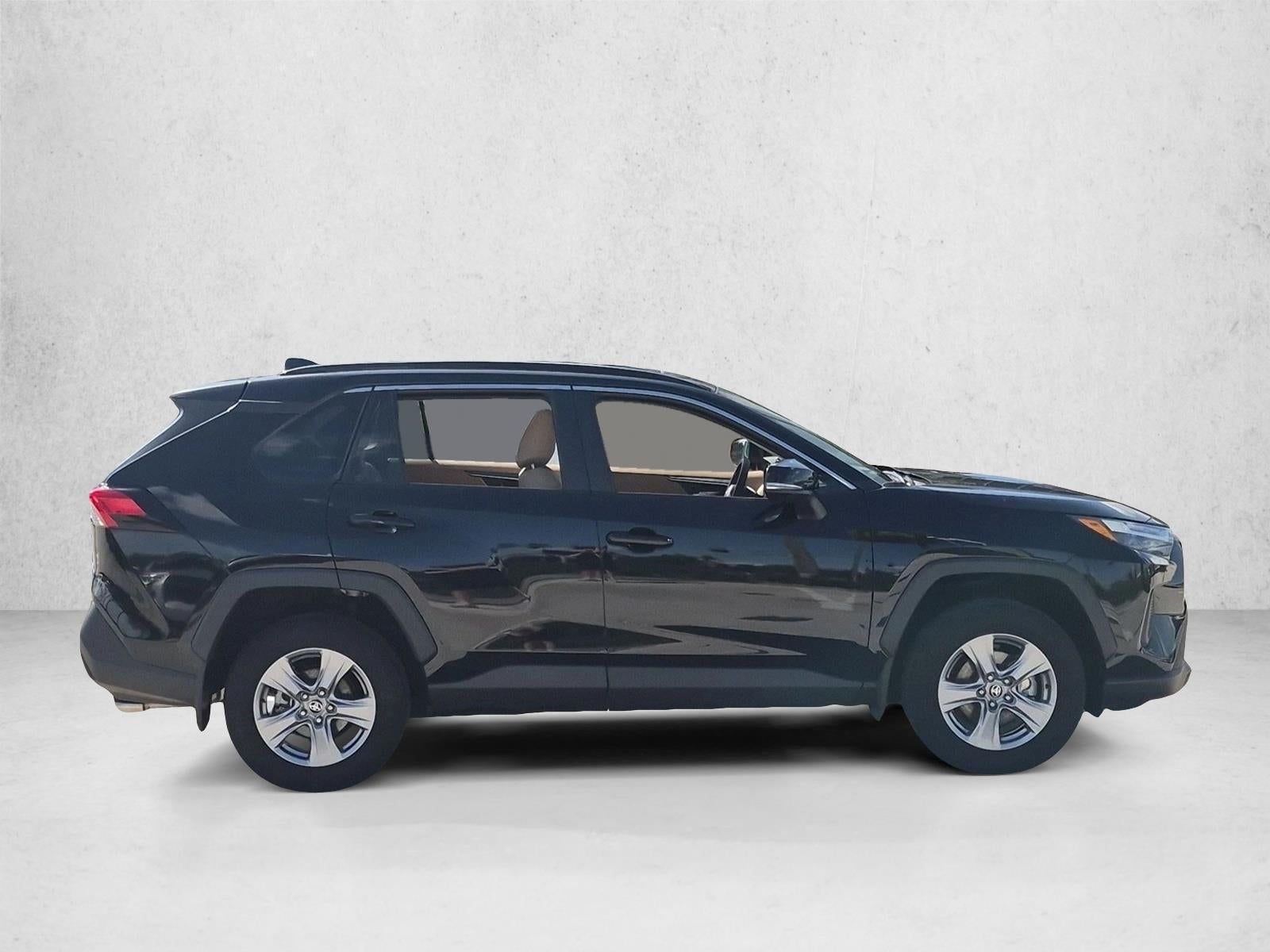 2025 Toyota RAV4 XLE FWD (GS)