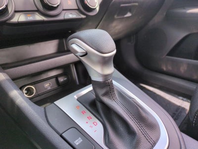 2023 Kia Forte LXS IVT