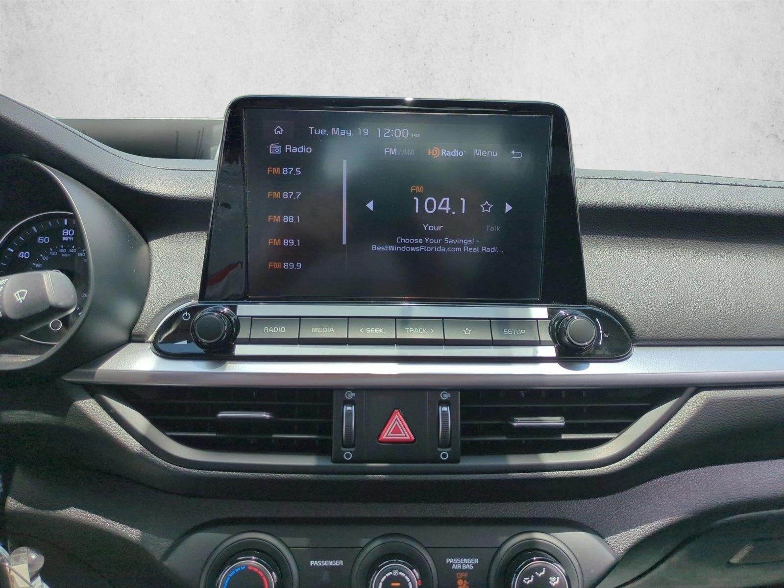 2023 Kia Forte LXS IVT