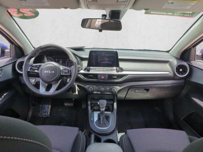 2023 Kia Forte LXS IVT
