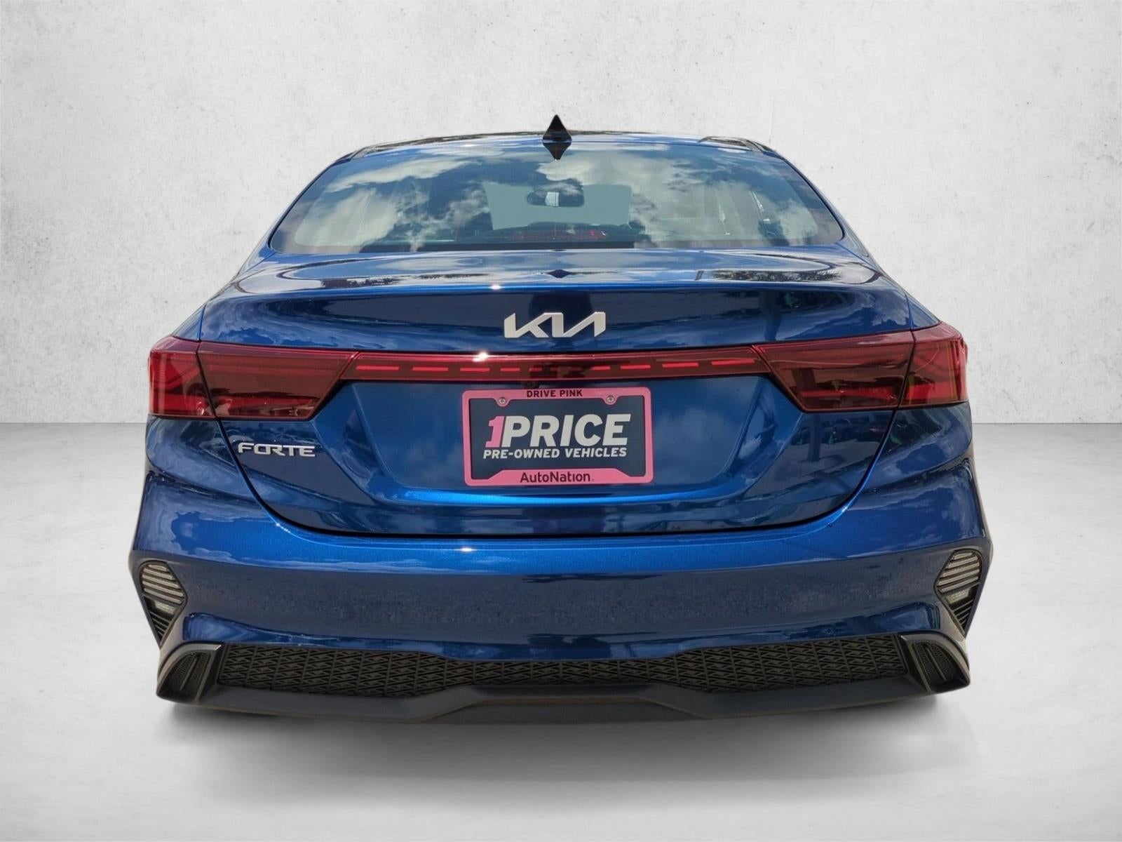 2023 Kia Forte LXS IVT