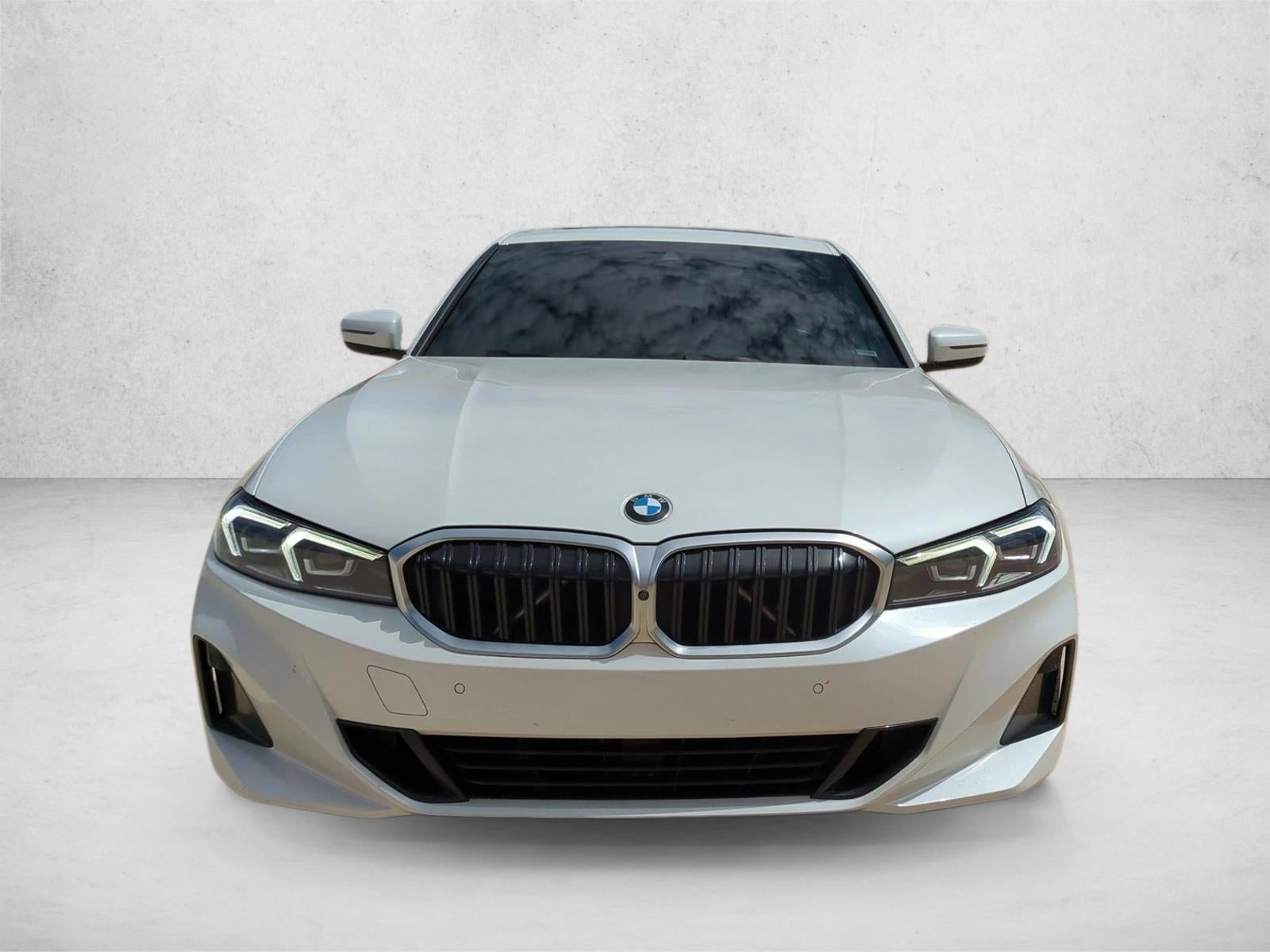 2023 BMW 330i Sedan
