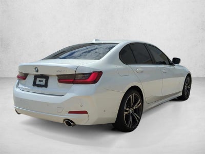 2023 BMW 330i Sedan