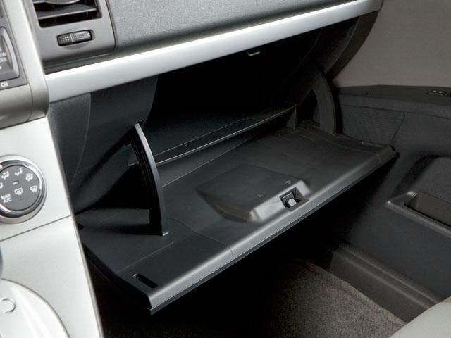 2010 Nissan Sentra 4dr Sdn I4 CVT 2.0 S