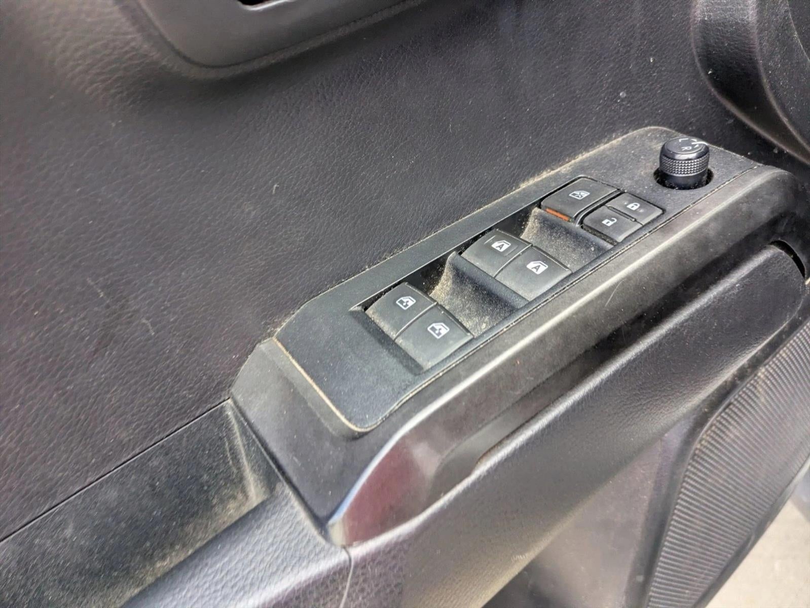 2022 Toyota Tacoma 2WD 2WD TRD Sport Double Cab 5' Bed V6 AT (Natl)