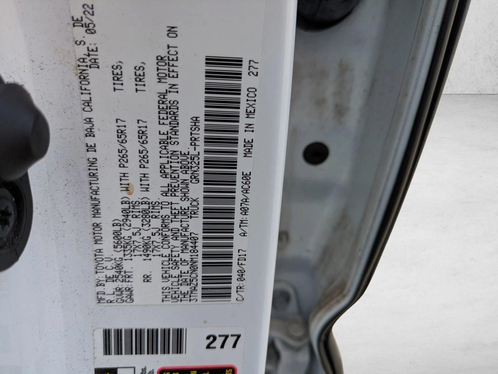 2022 Toyota Tacoma 2WD 2WD TRD Sport Double Cab 5' Bed V6 AT (Natl)