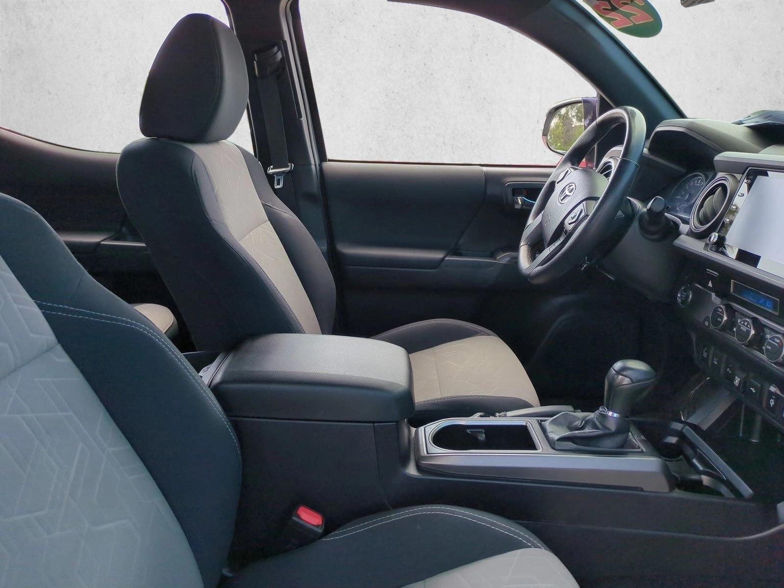 2022 Toyota Tacoma 2WD 2WD TRD Sport Double Cab 5' Bed V6 AT (Natl)