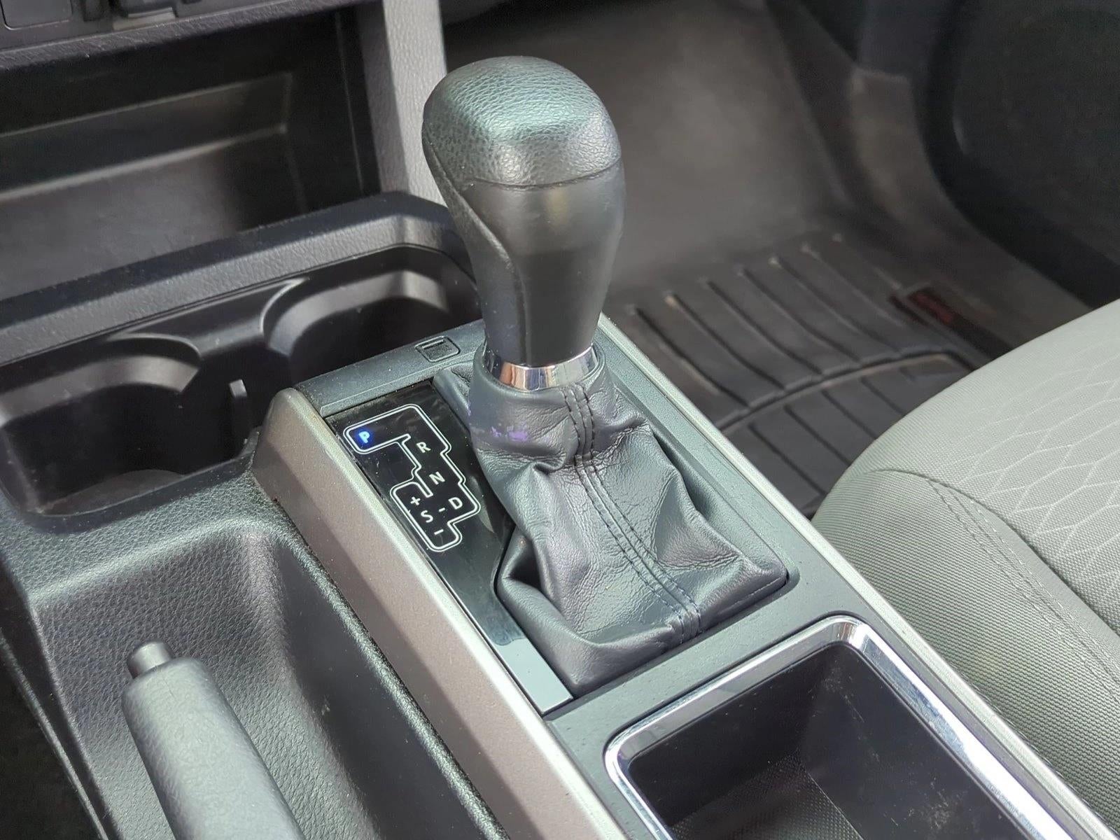 2019 Toyota Tacoma 2WD 2WD SR5 Double Cab 5' Bed V6 AT (GS)