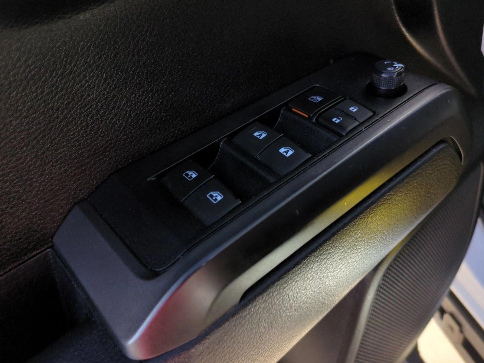 2022 Toyota Tacoma 2WD 2WD TRD Sport Double Cab 5' Bed V6 AT (Natl)
