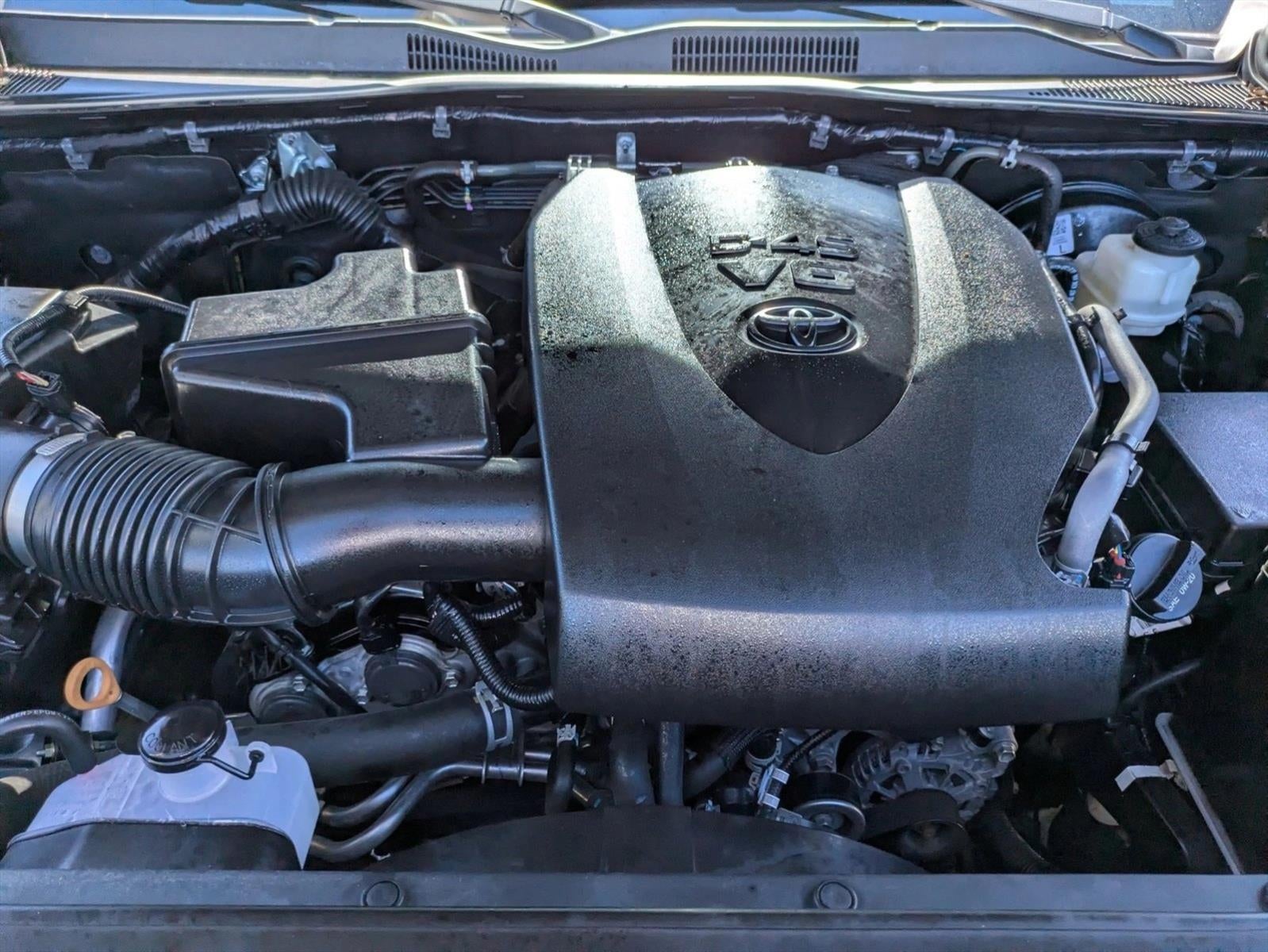 2023 Toyota Tacoma 2WD 2WD SR5 Double Cab 5' Bed V6 AT (GS)