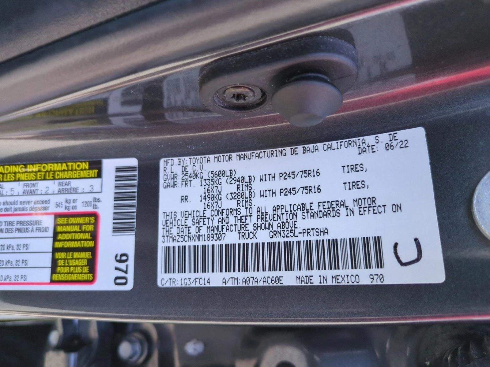 2022 Toyota Tacoma 2WD 2WD SR5 Double Cab 5' Bed V6 AT (GS)