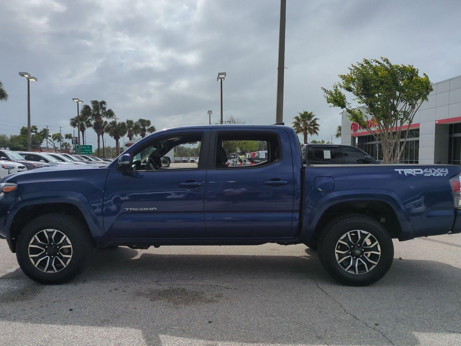 2023 Toyota Tacoma 4WD 4WD TRD Sport Double Cab 5' Bed V6 AT (Natl)