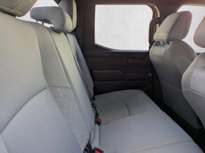 2025 Toyota Tacoma 2WD 2WD SR5 Double Cab 5' Bed AT (SE)