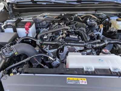 2025 Toyota Tacoma 2WD 2WD SR5 Double Cab 5' Bed AT (SE)