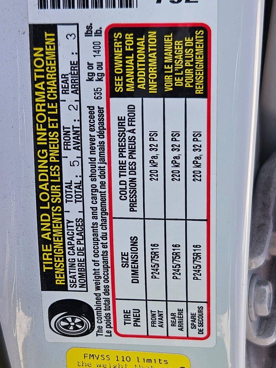2021 Toyota Tacoma 2WD 2WD SR Double Cab 5' Bed I4 AT (GS)