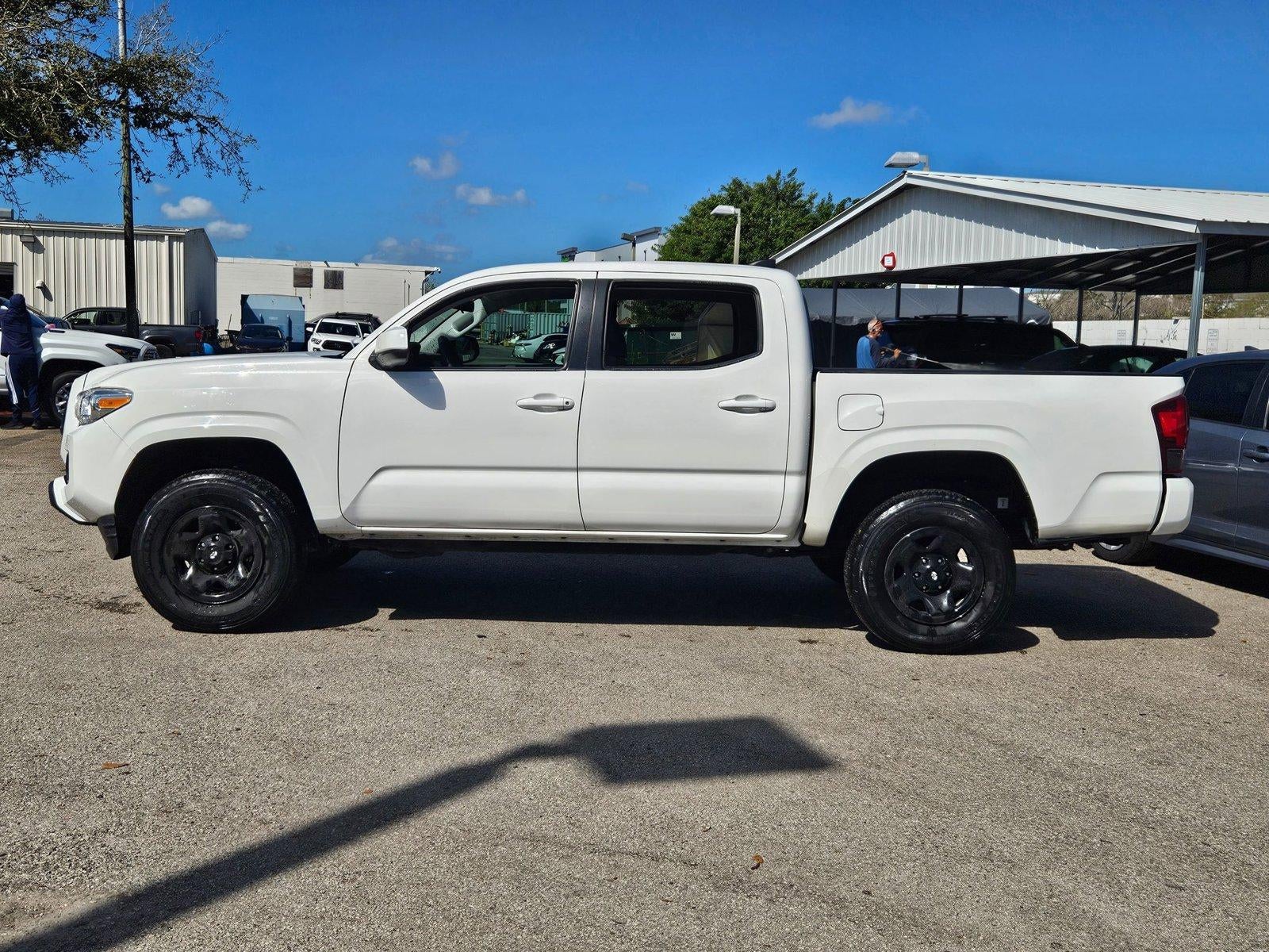 2021 Toyota Tacoma 2WD 2WD SR Double Cab 5' Bed I4 AT (GS)