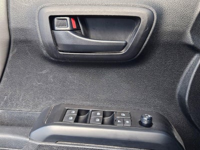 2021 Toyota Tacoma 2WD 2WD SR Double Cab 5' Bed I4 AT (GS)