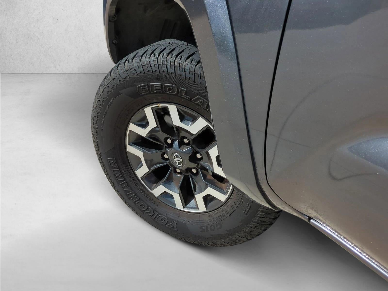 2022 Toyota Tacoma 2WD 2WD SR5 Double Cab 5' Bed V6 AT (GS)