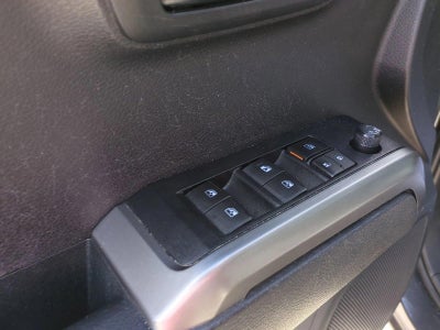 2022 Toyota Tacoma 2WD 2WD SR5 Double Cab 5' Bed V6 AT (GS)