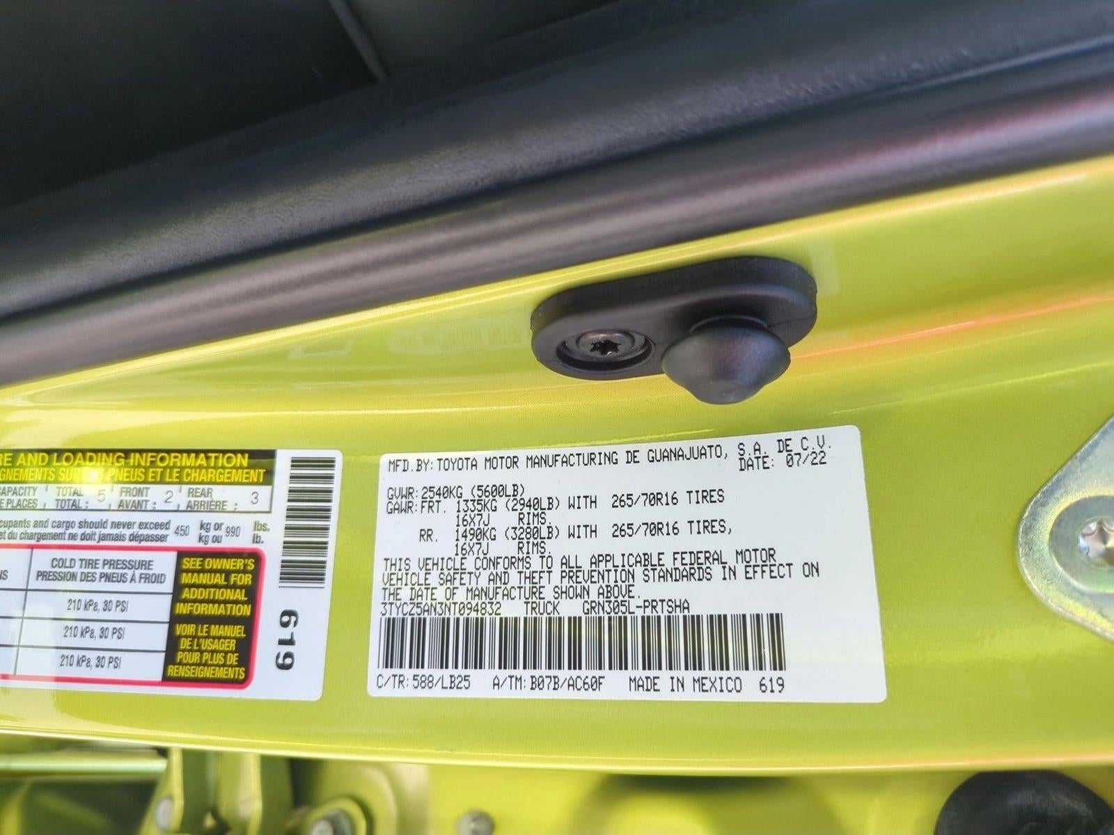 2022 Toyota Tacoma 4WD 4WD TRD Pro Double Cab 5' Bed V6 AT (Natl)