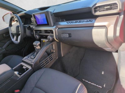 2024 Toyota Tacoma 2WD 2WD SR5 Double Cab 5' Bed AT (SE)