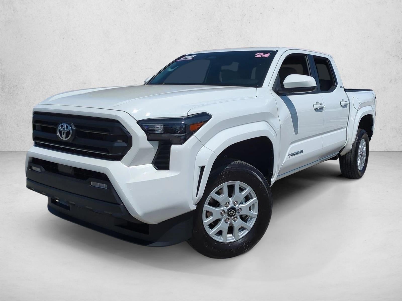 2024 Toyota Tacoma 2WD 2WD SR5 Double Cab 5' Bed AT (SE)