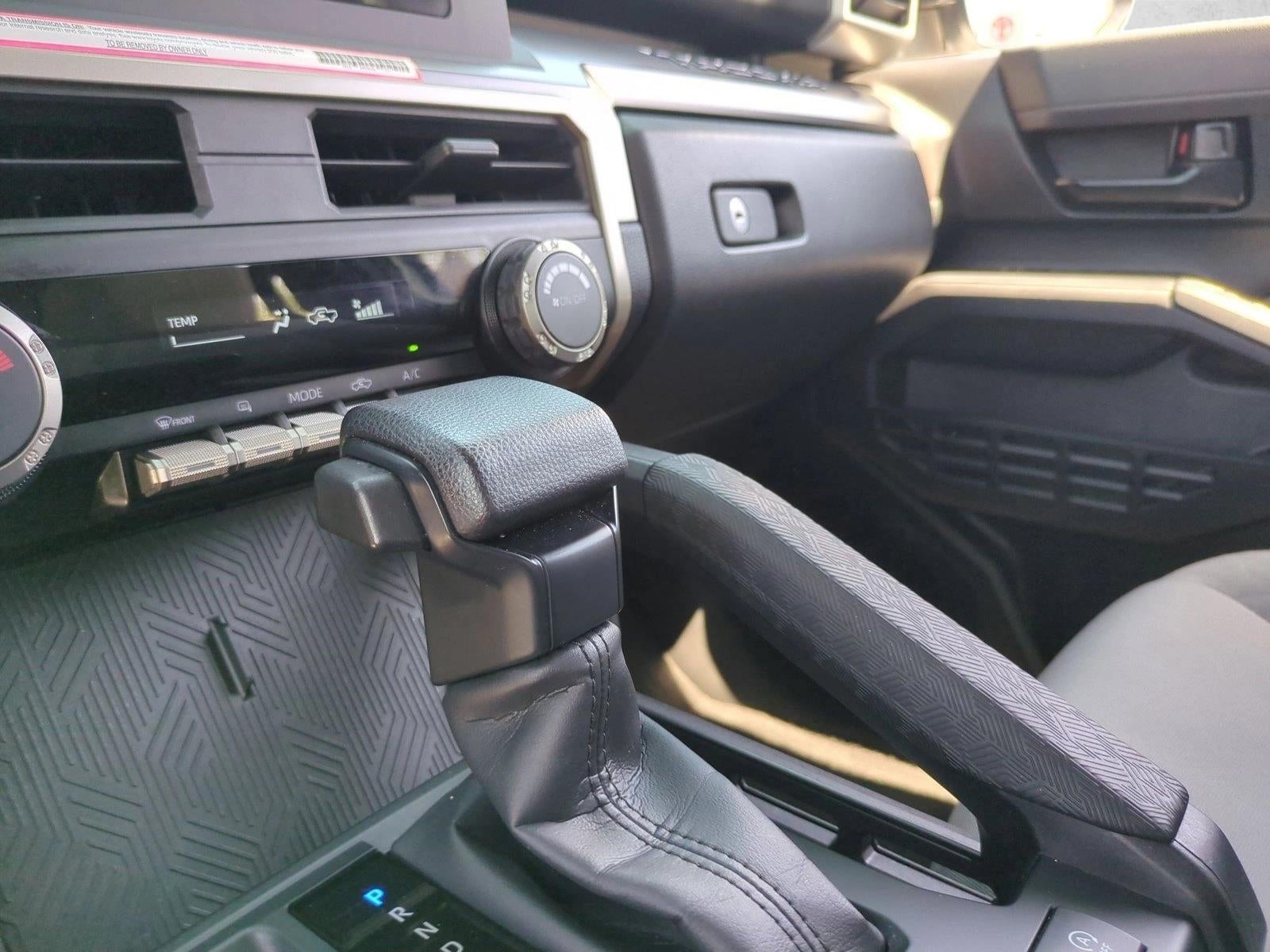 2024 Toyota Tacoma 2WD 2WD SR5 Double Cab 5' Bed AT (SE)
