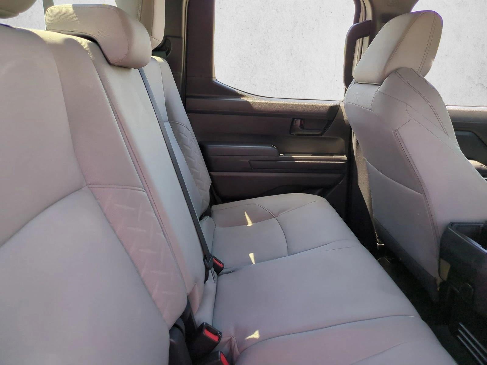 2024 Toyota Tacoma 2WD 2WD SR5 Double Cab 5' Bed AT (SE)