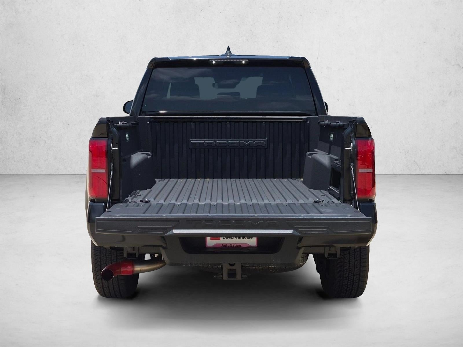 2025 Toyota Tacoma 4WD 4WD TRD Sport Hybrid Double Cab 5' Bed AT (Natl)