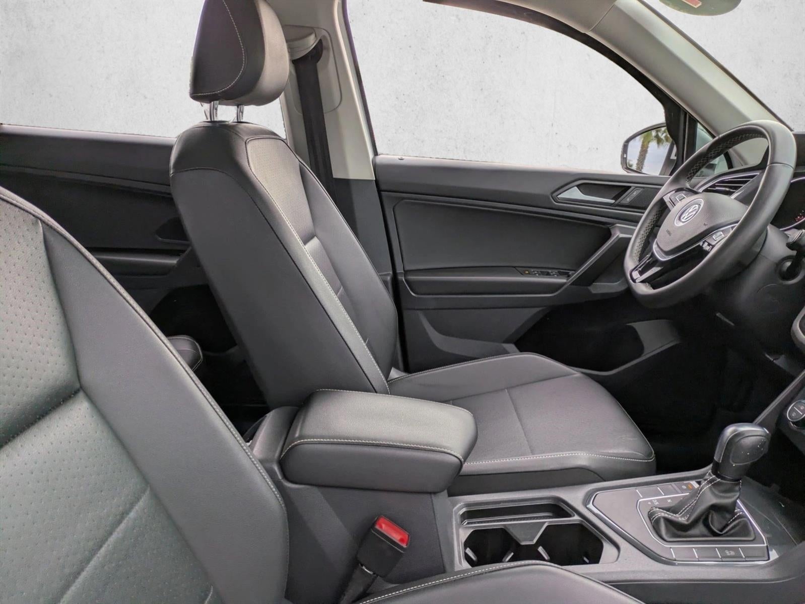 2021 Volkswagen Tiguan 2.0T SE FWD