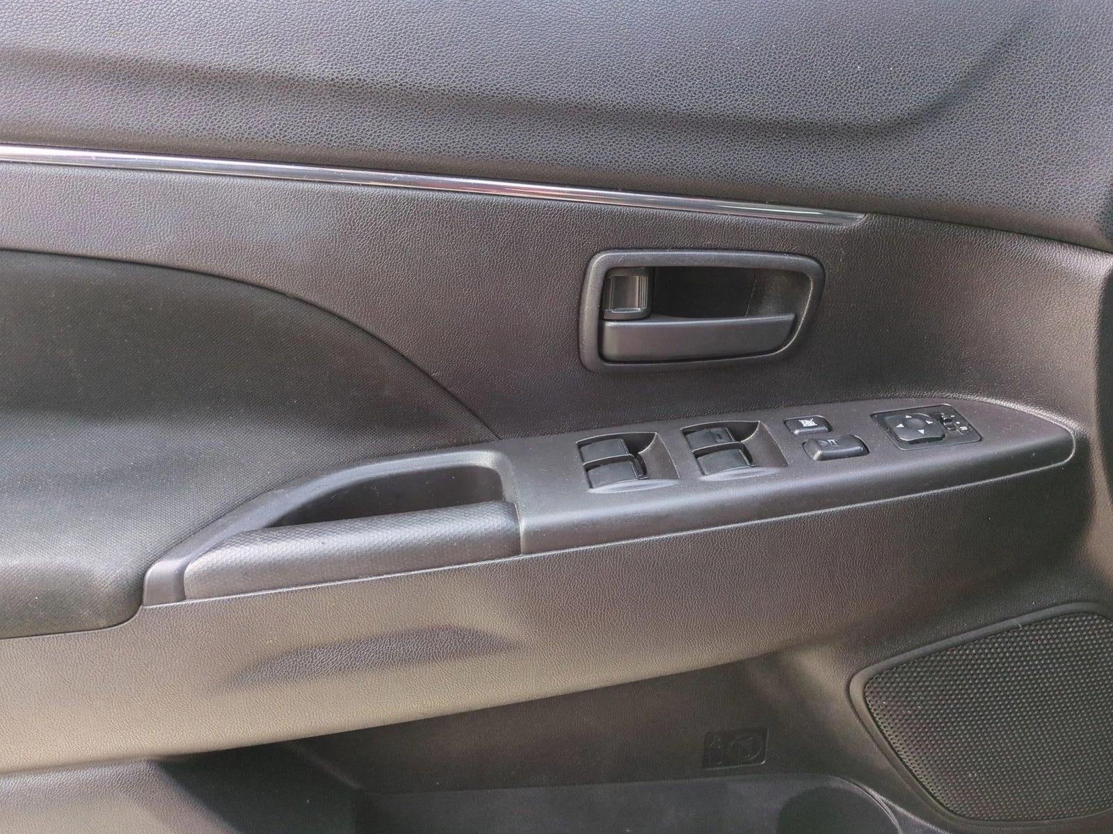 2015 Mitsubishi Outlander Sport 2WD 4dr CVT ES