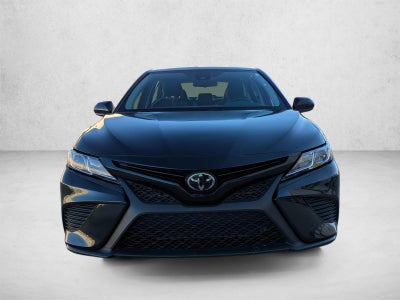2019 Toyota Camry SE Auto (SE)