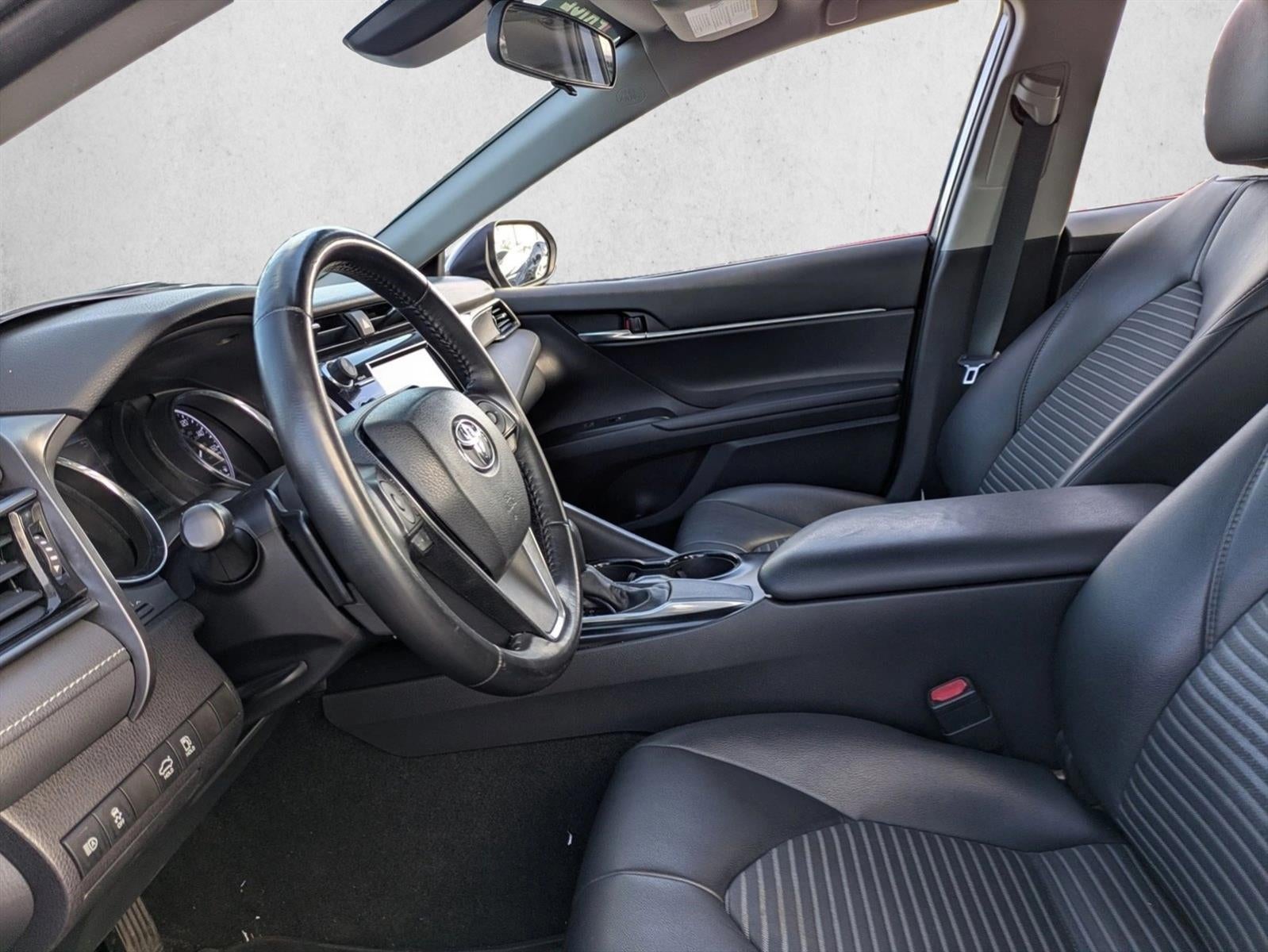 2019 Toyota Camry SE Auto (Natl)