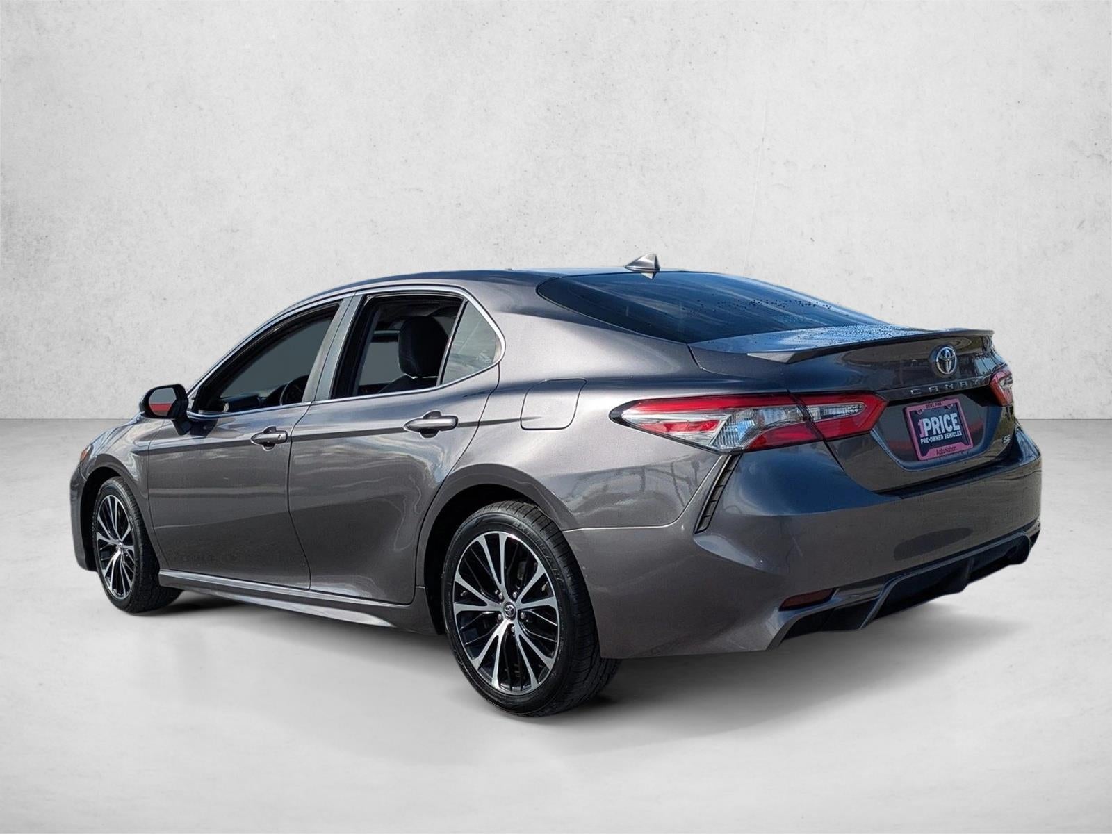 2019 Toyota Camry SE Auto (Natl)