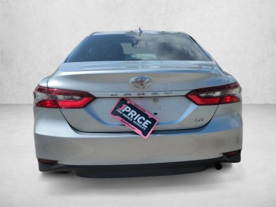 2022 Toyota Camry LE Auto (SE)