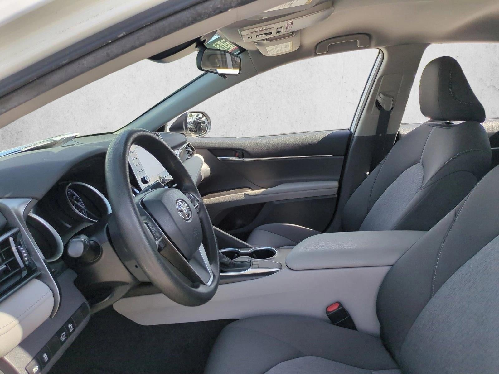 2022 Toyota Camry LE Auto (SE)