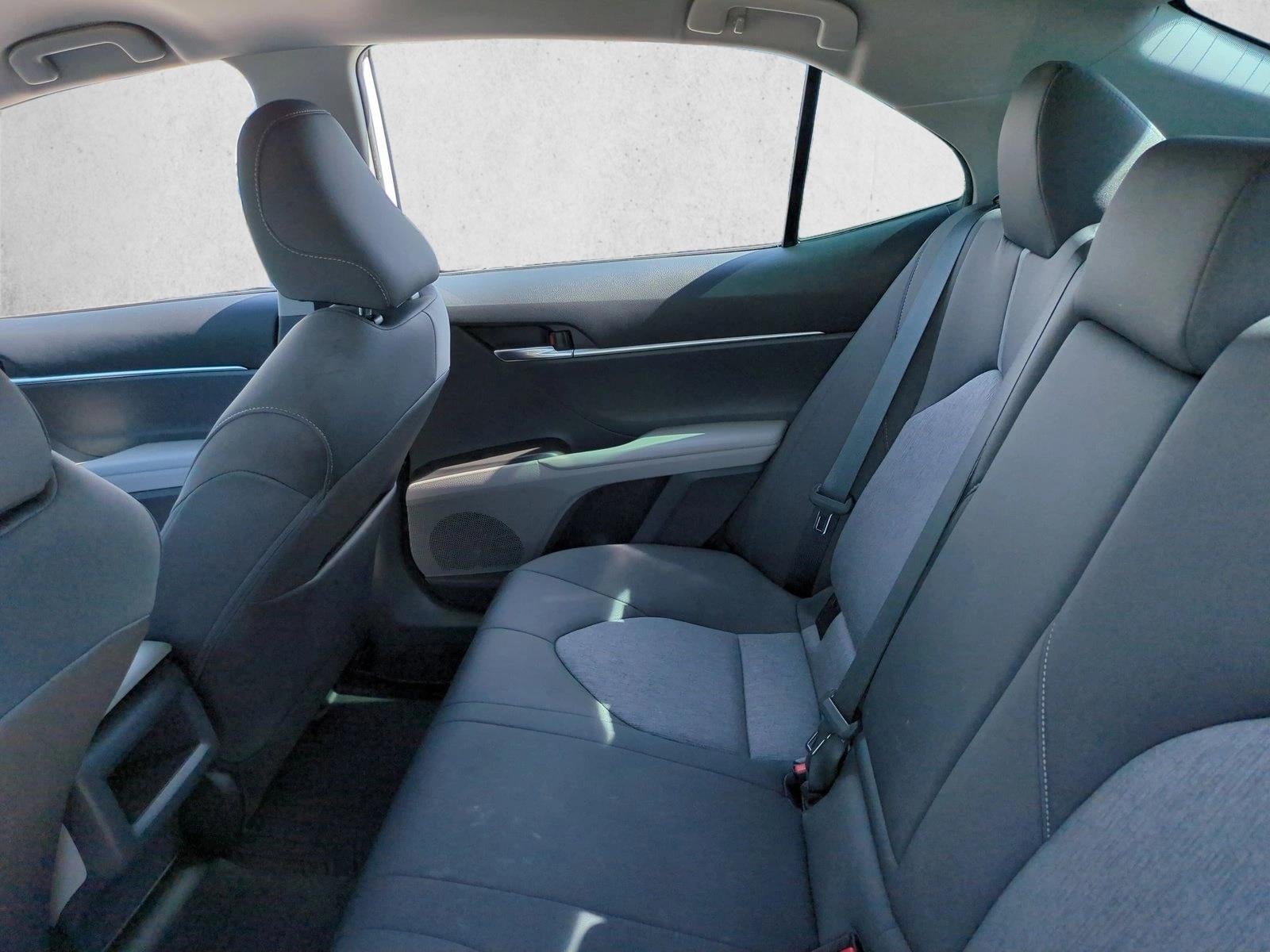2022 Toyota Camry LE Auto (SE)